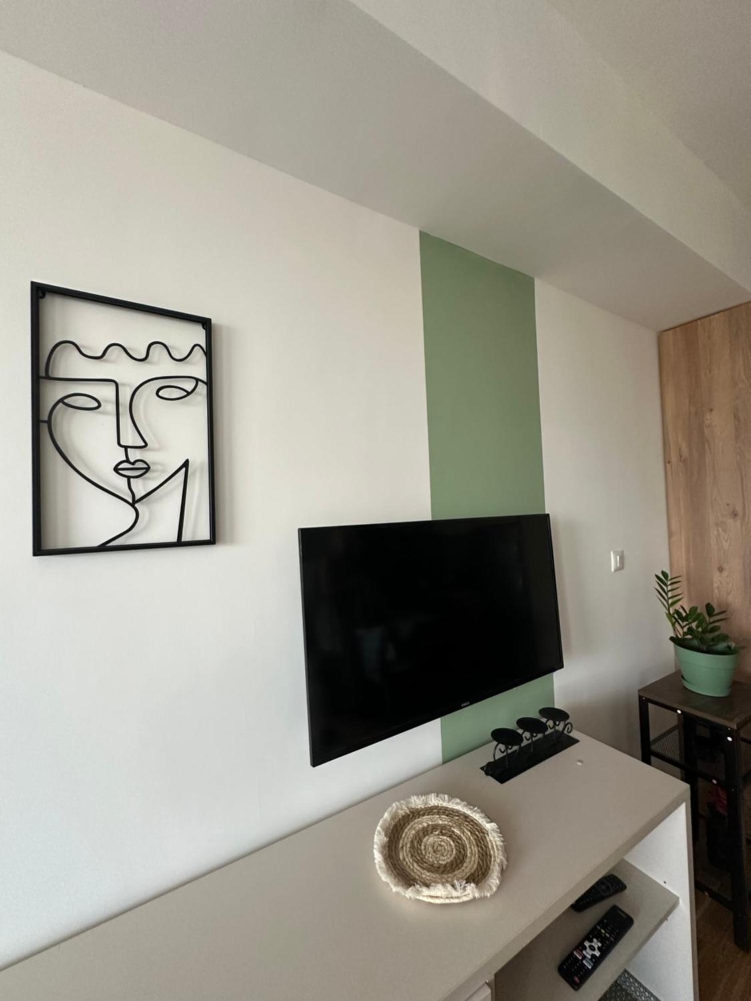 Apartments Jana Skopje Esterno foto